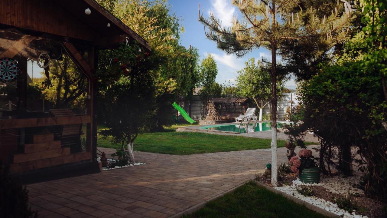 Casuta De Sub Deal - Ciubar Si Piscina Villa Măgura Exteriör bild